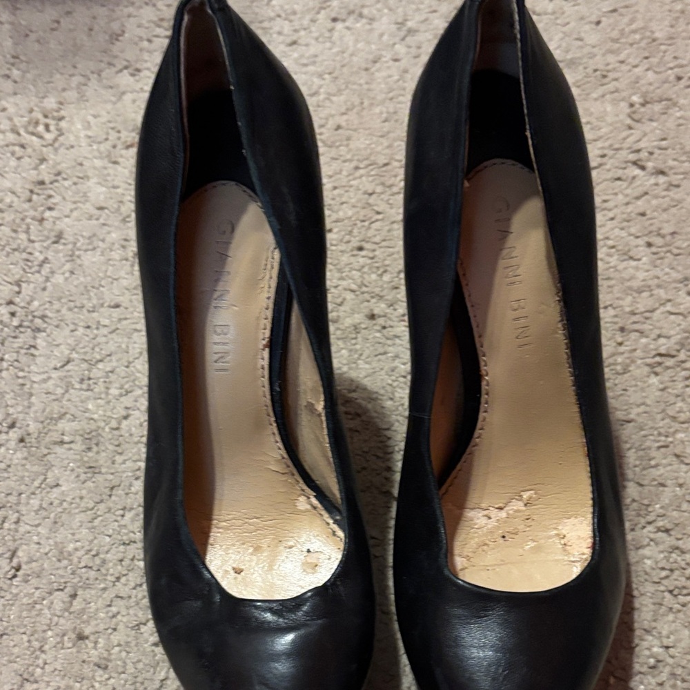 Gianni Bini Black Heels